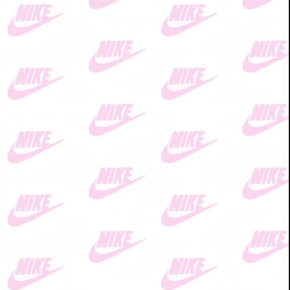 Meet your Posher, Stephie - Picture 1 of 1